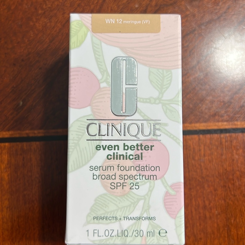 Clinique even better clinical serum foundation SPF 25 Shade: WN 12 (Meringue)